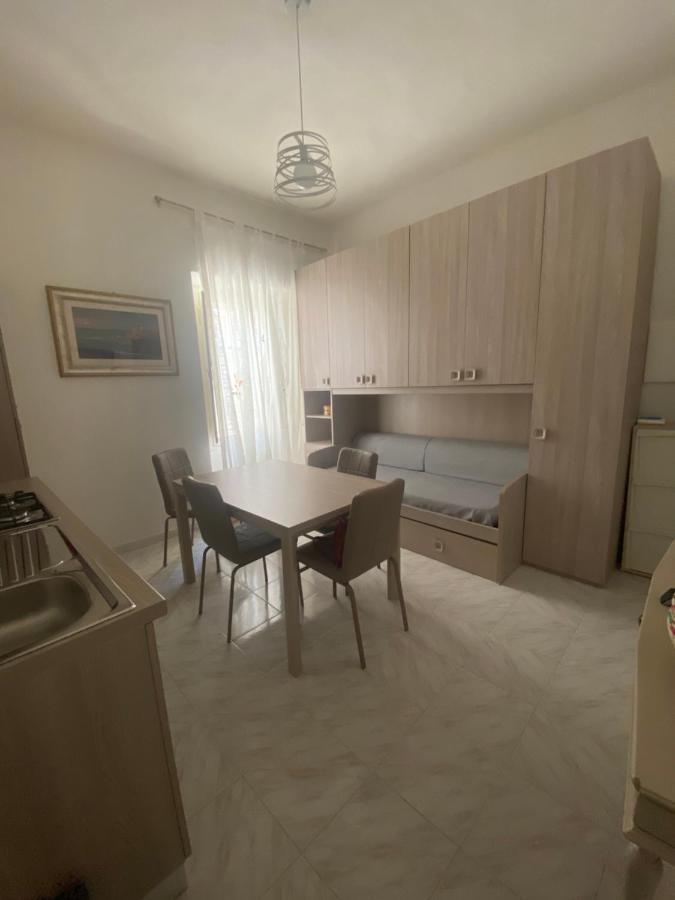 Appartamento Bilocale 4 Posti Bosa Exteriér fotografie
